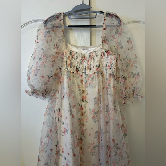 Floral Maxi Dress with Sheer Sleeves - Picture 7 of 7